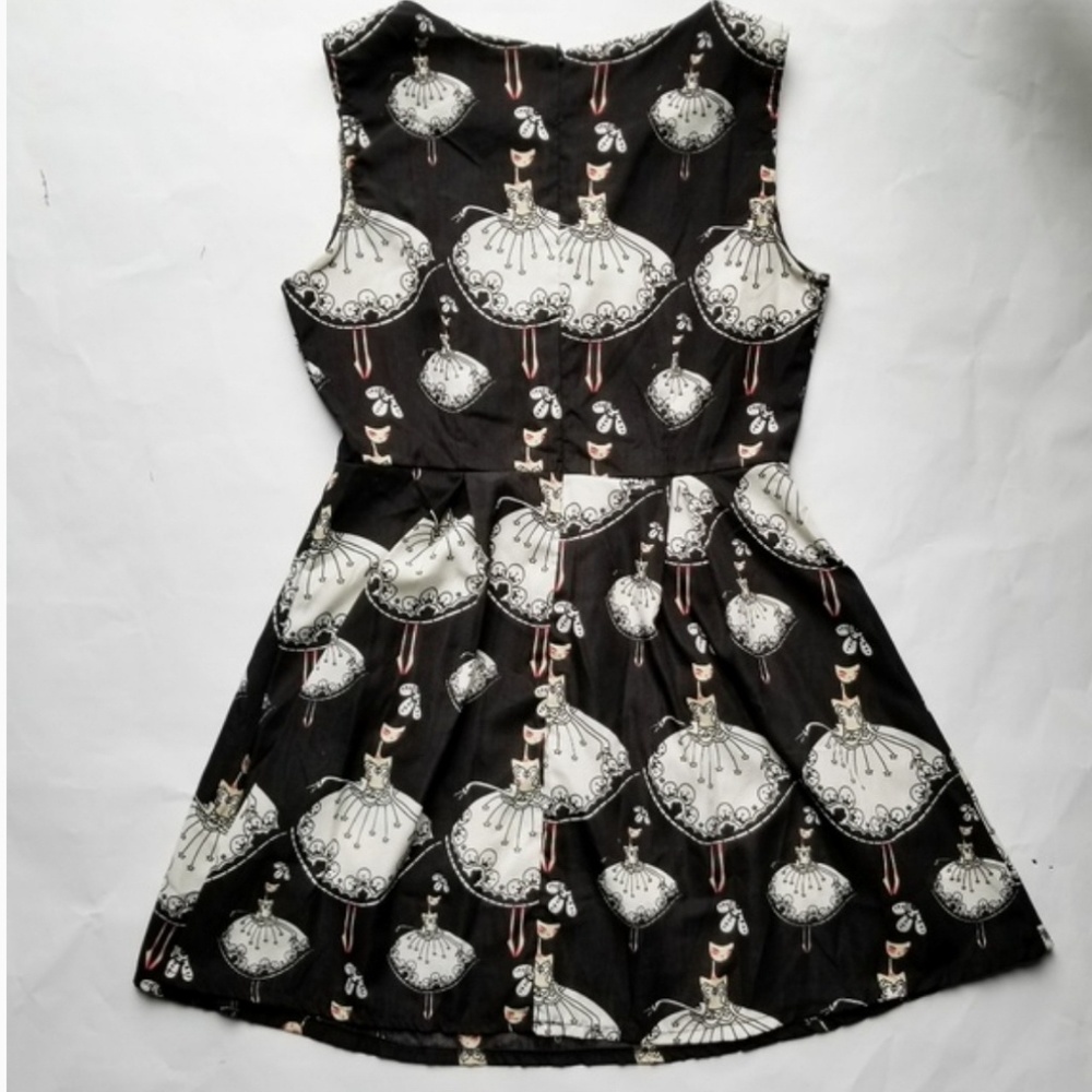 Rare Find X.J.L Korean Star Contest Dress 스타선발대회 - Picture 2 of 4